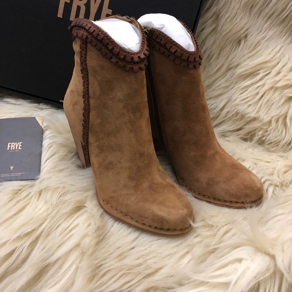 Frye Madeline Trim Short Boot - Picture 2 of 7